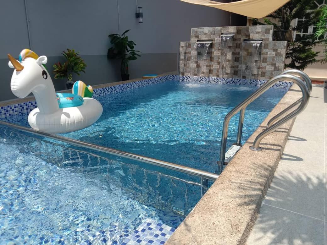 Private Pool Cassa Dinies, Wifi , Bbq,10 Pax Rantau Panjang Exterior foto