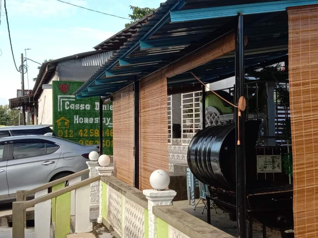 Private Pool Cassa Dinies, Wifi , Bbq,10 Pax Rantau Panjang Exterior foto